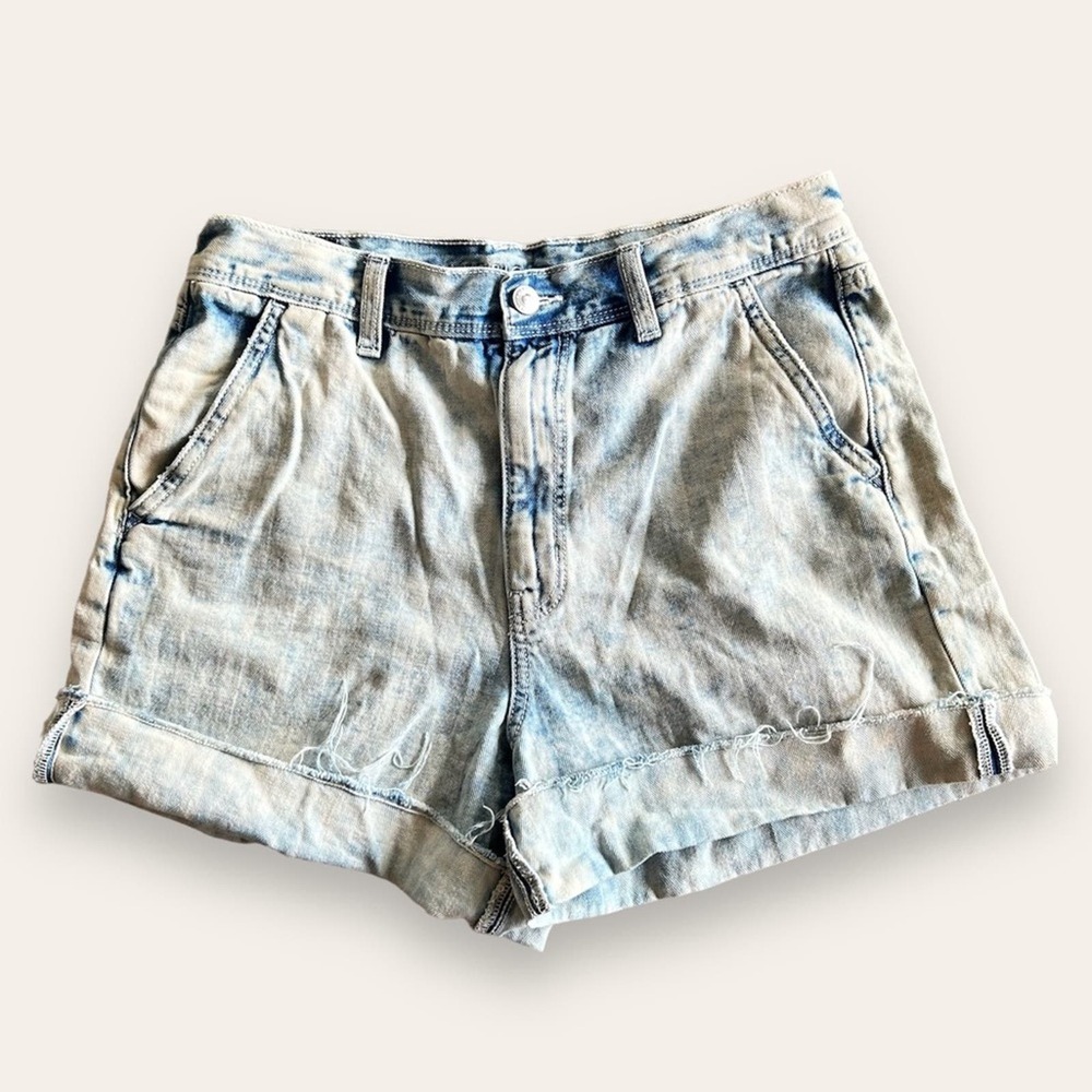 NWOT American Eagle Outfitters Acid Wash Raw Hem Mom Short Blue Denim 10 Women’